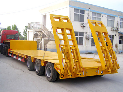 Low Price 3 Axle 60 Ton Low Bed Truck Semi Trailer