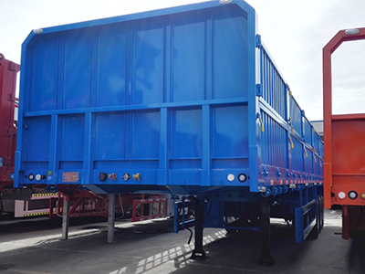 Top Quality 3 Axle 70 Tons Sidewall Tractor Semi Trailer