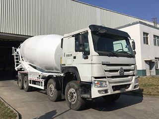 HOWO 14-18m3 Concrete Mixer Truck